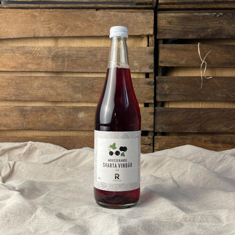 Svartvinbärs mousserande 63 cl